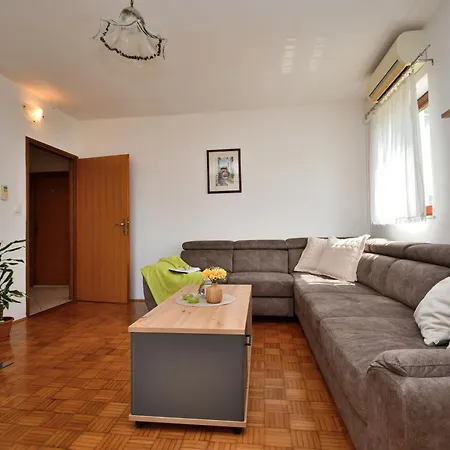 Apartment Ingrid *