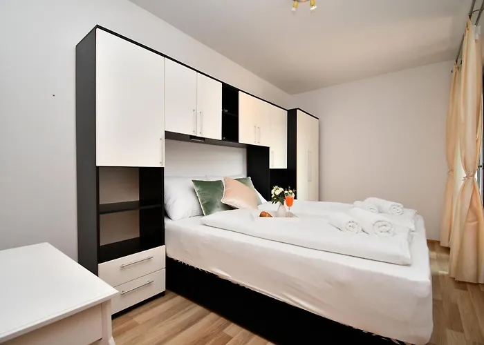 アパート Ingrid ヴルサル